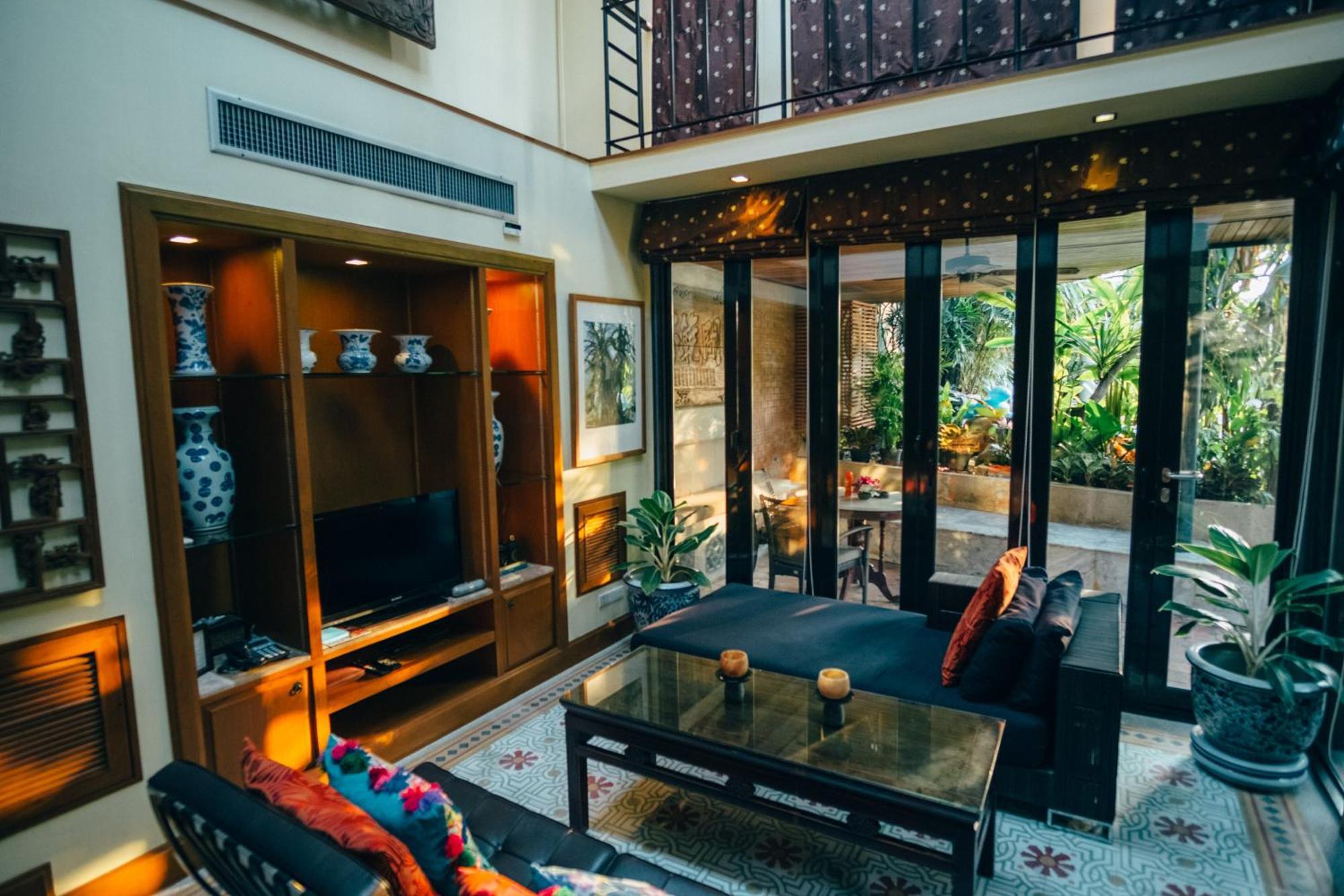 Chakrabongse Villas Bangkok Exterior photo