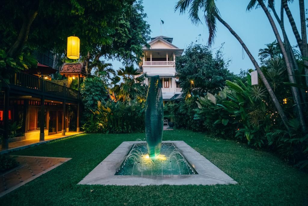 Chakrabongse Villas Bangkok Exterior photo