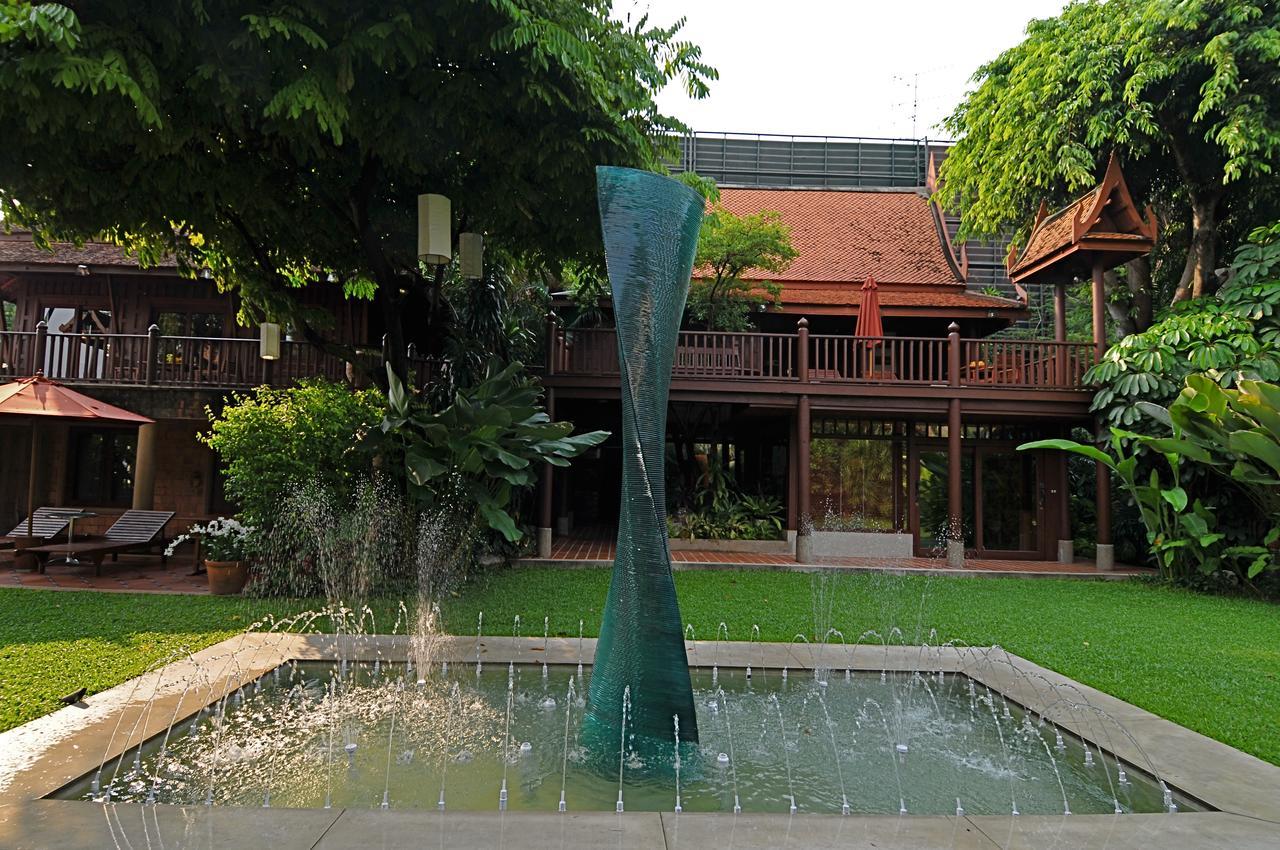 Chakrabongse Villas Bangkok Exterior photo